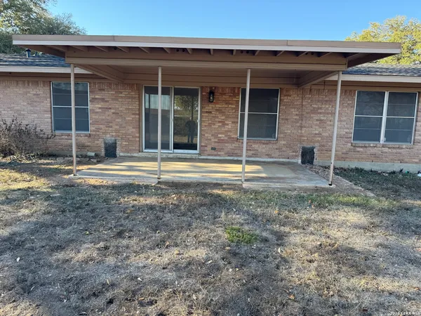 $1,950 | 110 Northaven Drive, San Antonio, TX 78229
