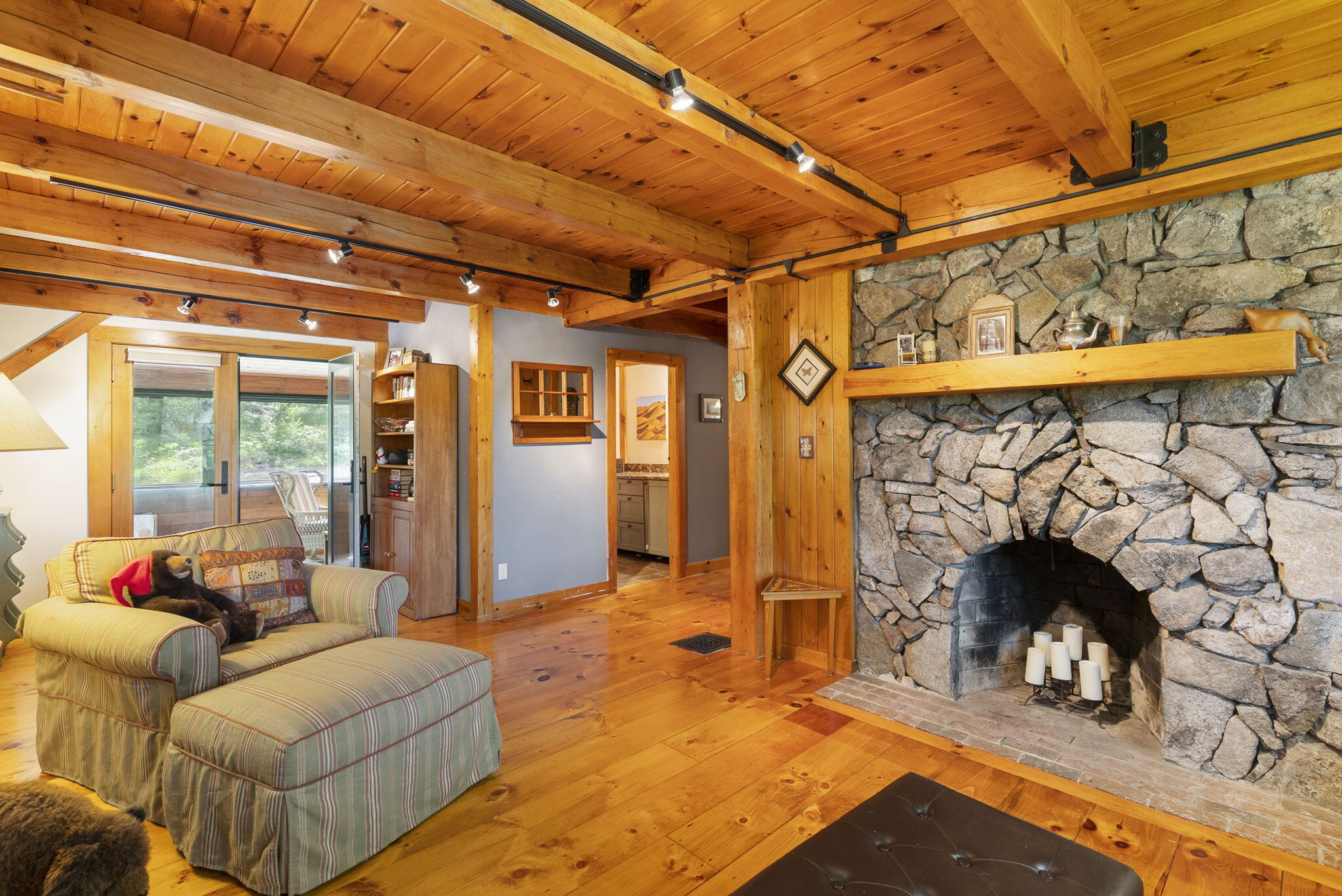 106 Hooper Shores Road York, ME 03909 - Photo 11 of 42 11