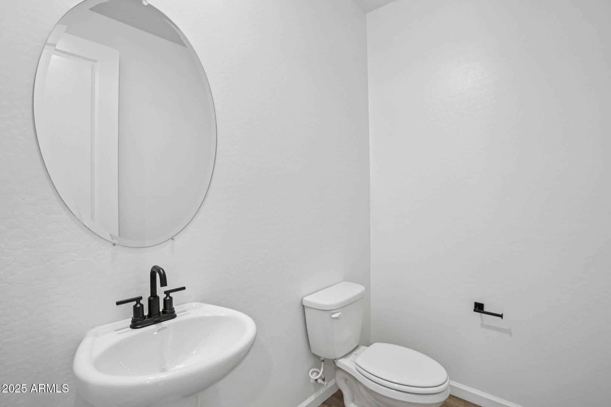 15722 West Brown Street Waddell, AZ 85355 - Photo 20 of 61 20-web-or-mls-W Brown St-S1810-020