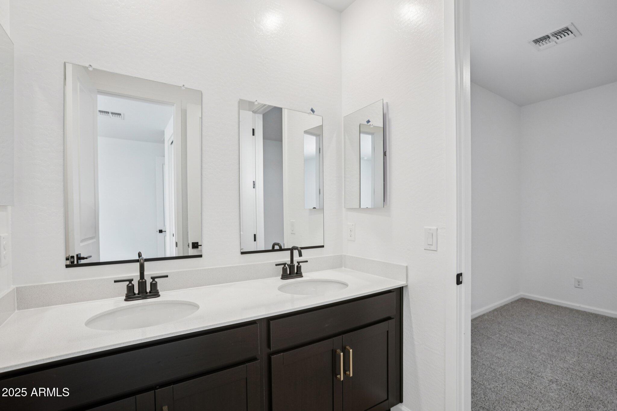 15722 West Brown Street Waddell, AZ 85355 - Photo 25 of 61 25-web-or-mls-W Brown St-S1810-025