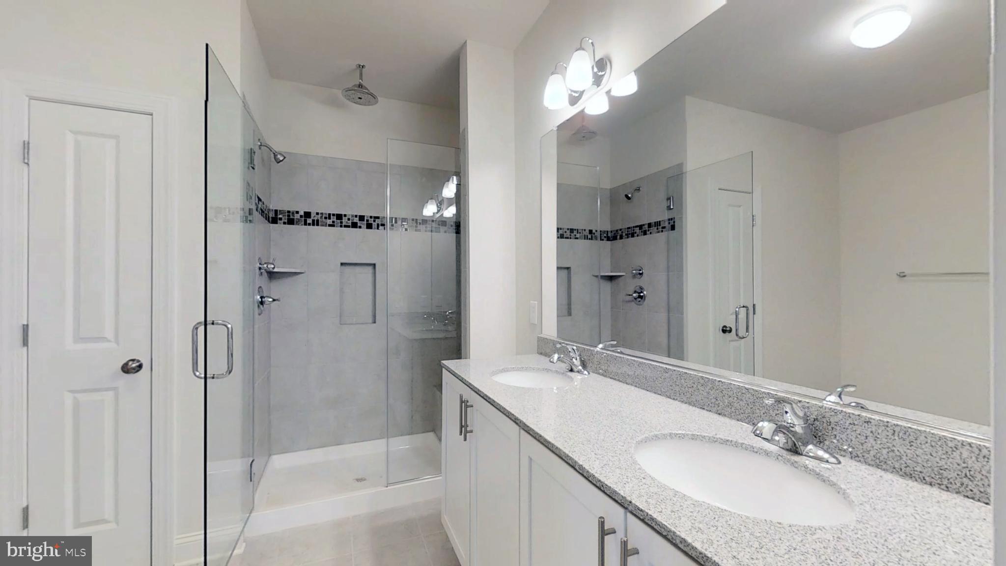 221 Carroll Road Pasadena, MD 21122 - Photo 5 of 8 Bathroom