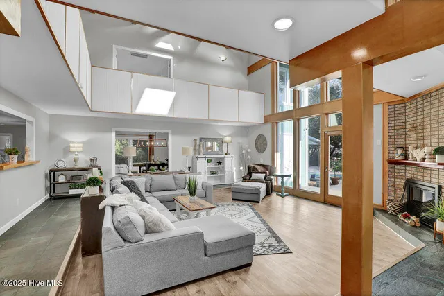 $915,000 | 2001 Cordgrass Road, Hampstead, NC 28443