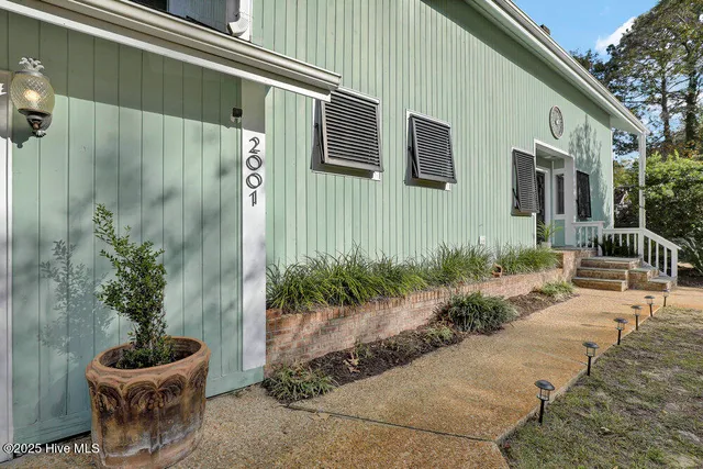 $915,000 | 2001 Cordgrass Road, Hampstead, NC 28443