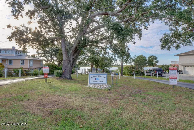 $915,000 | 2001 Cordgrass Road, Hampstead, NC 28443