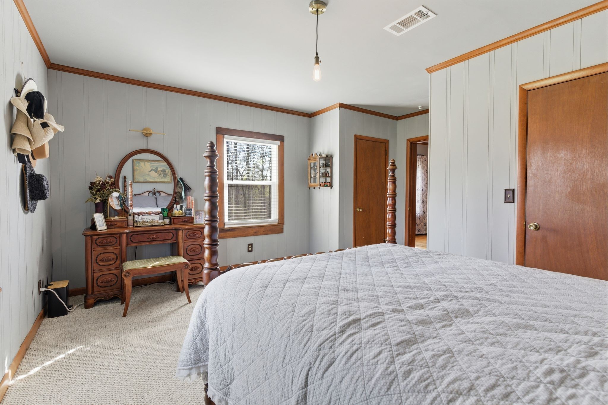 2667 Crocker Springs Road Goodlettsville, TN 37072 - Photo 20 of 64 a bedroom with a bed and a dresser