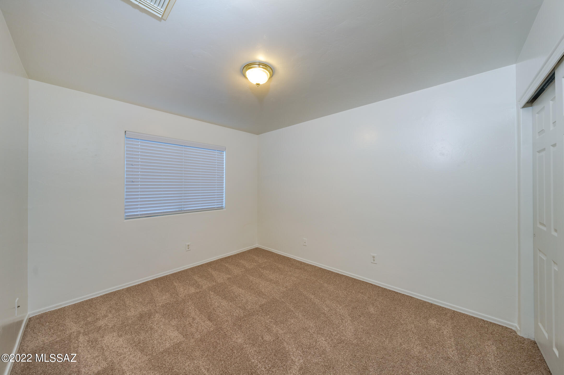 114 East Medina Road Tucson, AZ 85756 - Photo 14 of 20 Gallery Image 14