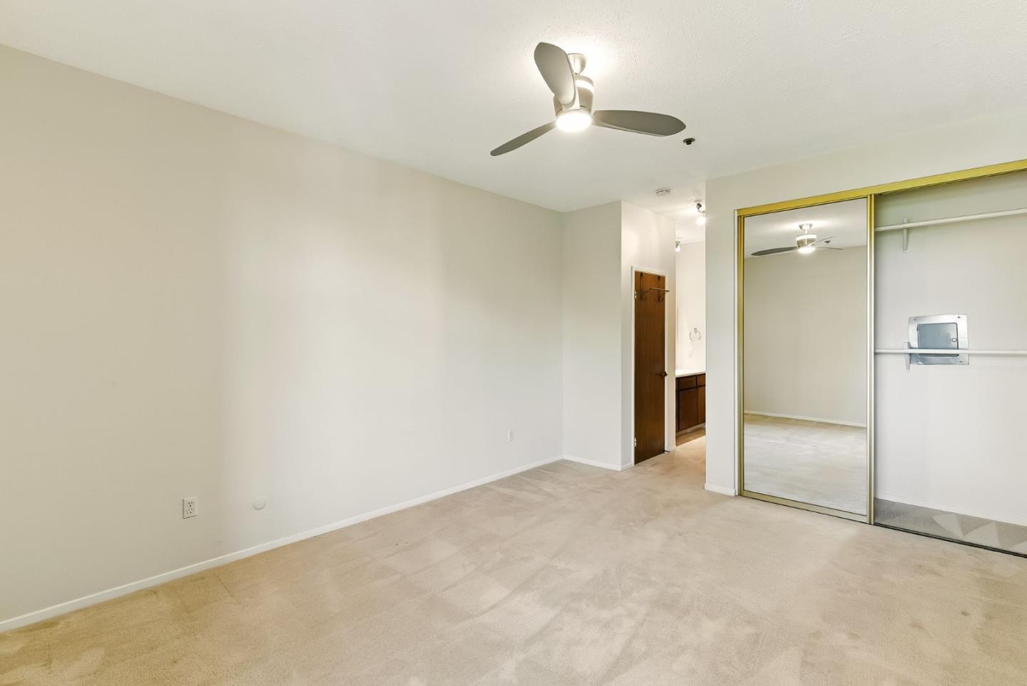 525 Almer Road, Unit 309 Burlingame, CA 94010 - Photo 12 of 27