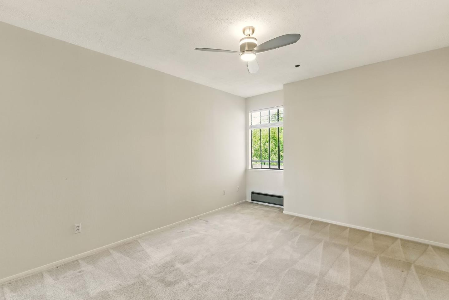 525 Almer Road, Unit 309 Burlingame, CA 94010 - Photo 16 of 27