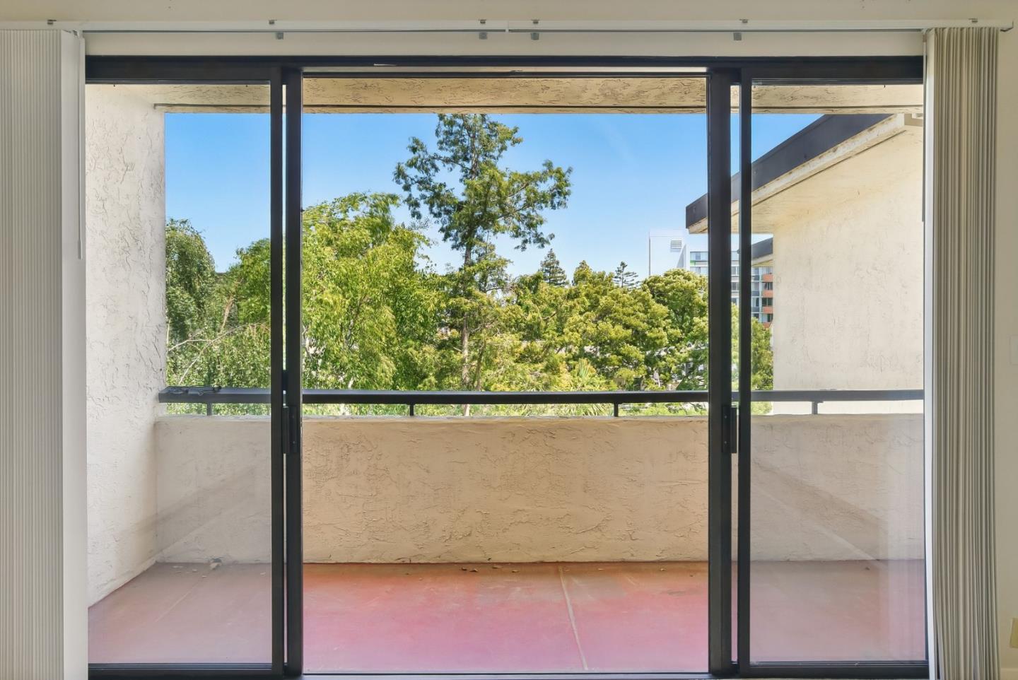 525 Almer Road, Unit 309 Burlingame, CA 94010 - Photo 23 of 27