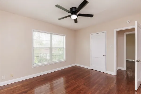 $895 | 465 Texas Avenue, Corpus Christi, TX 78404