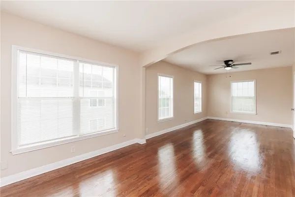 $895 | 465 Texas Avenue, Corpus Christi, TX 78404