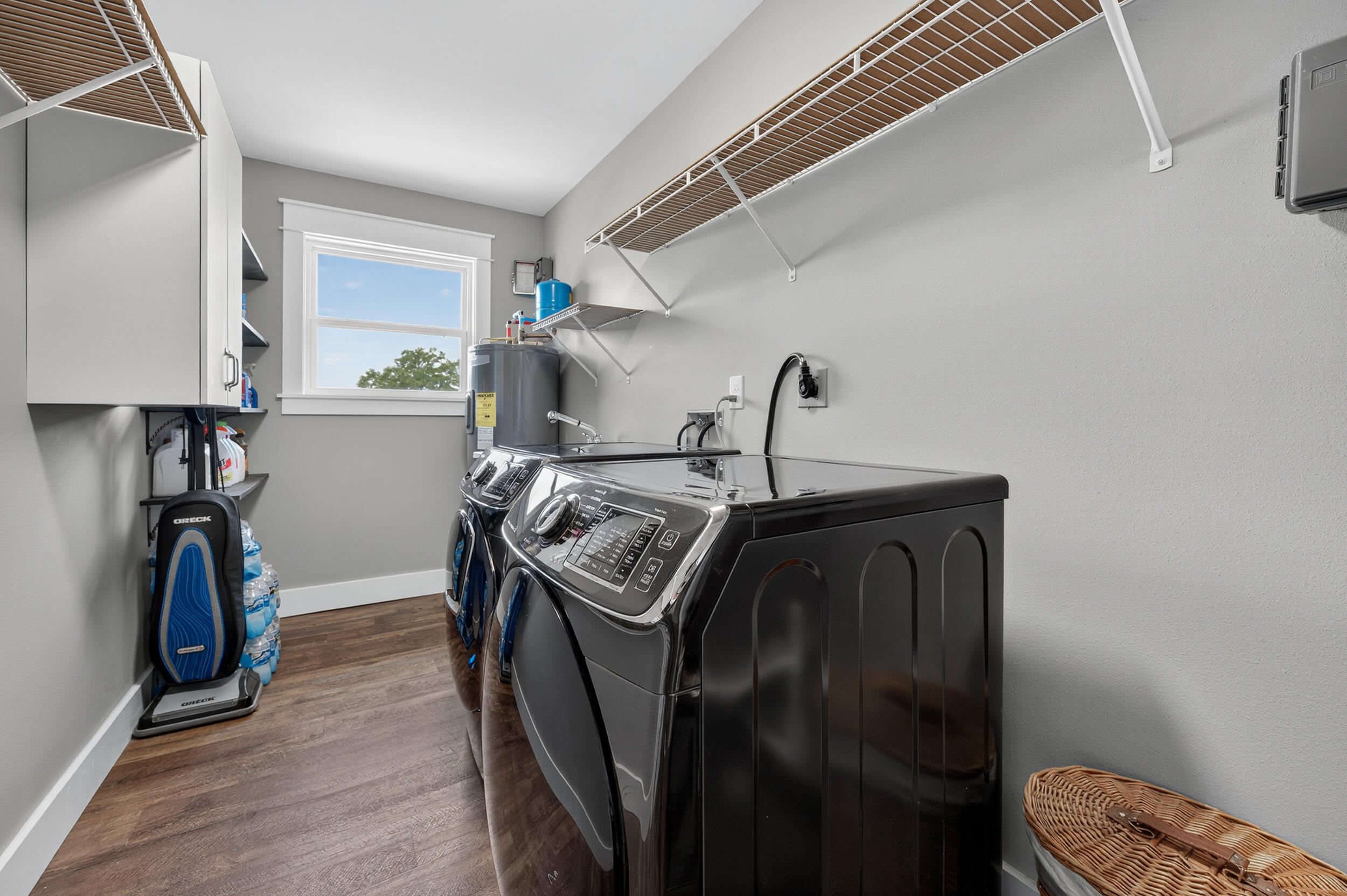 3113 Pinot Way Crestview, FL 32536 - Photo 33 of 50 Laundry RM