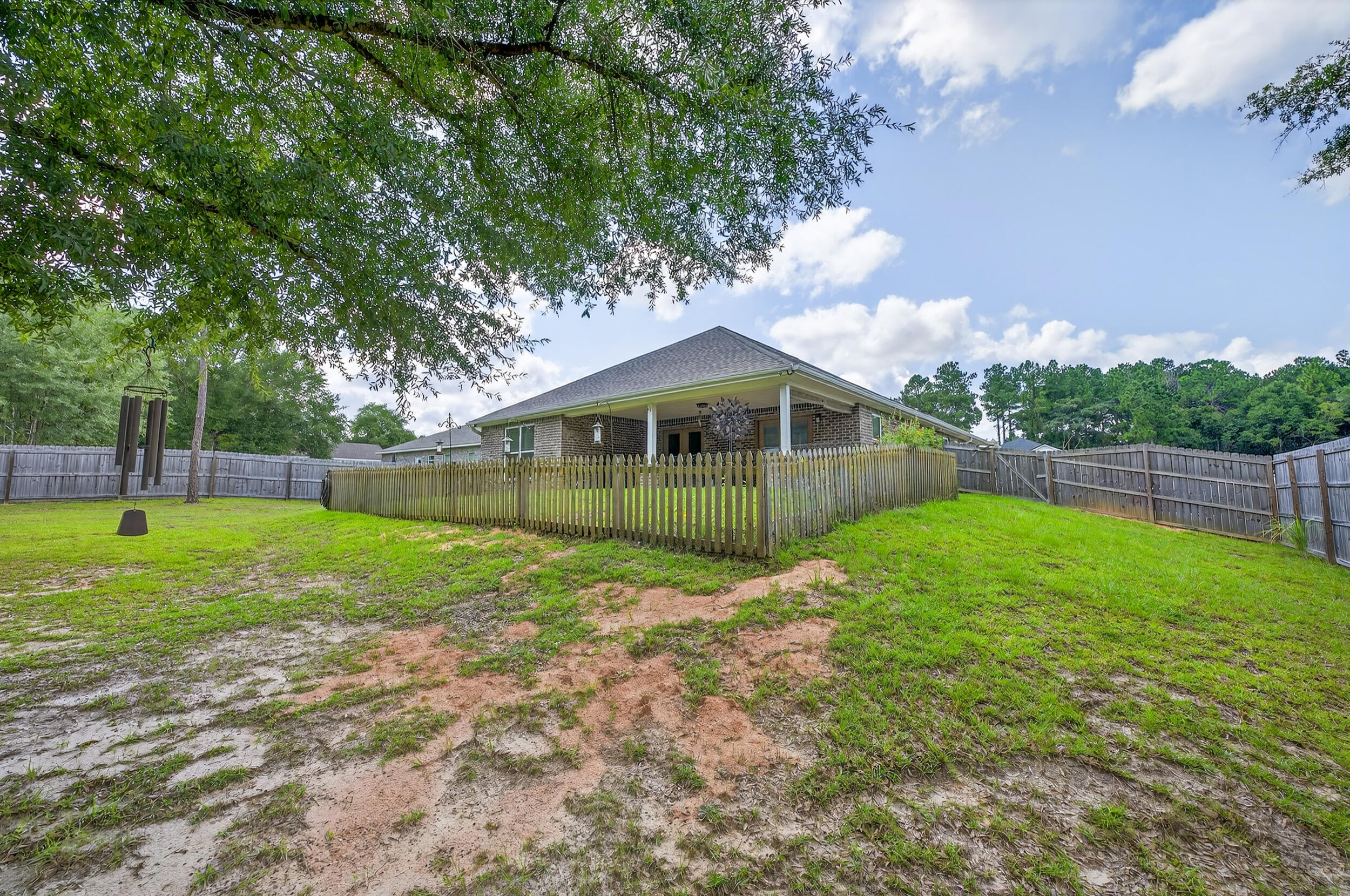 3113 Pinot Way Crestview, FL 32536 - Photo 43 of 50 Side yard