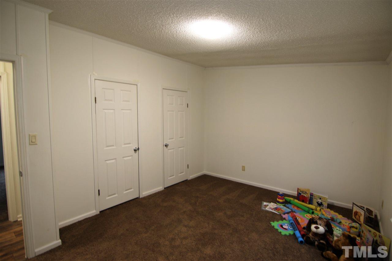 82 Rocks Edge Lane Smithfield, NC 27577 - Photo 17 of 21 Gallery Image 17