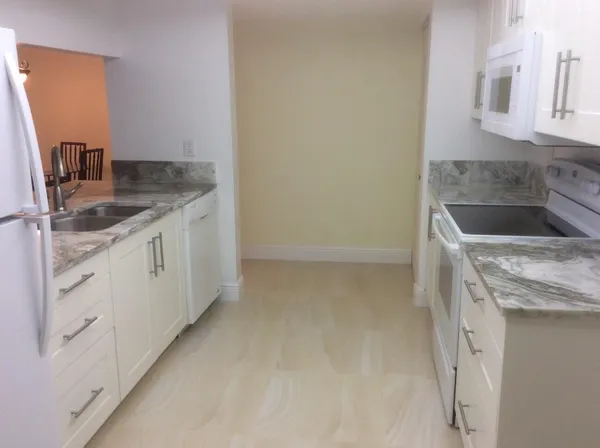 $2,200 | 955 Dotterel Road, Unit 2307, Delray Beach, FL 33444