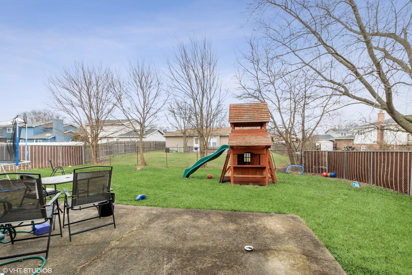5746 Timberlane Road Matteson, IL 60443 - Photo 17 of 19 a view of a park with iron fence