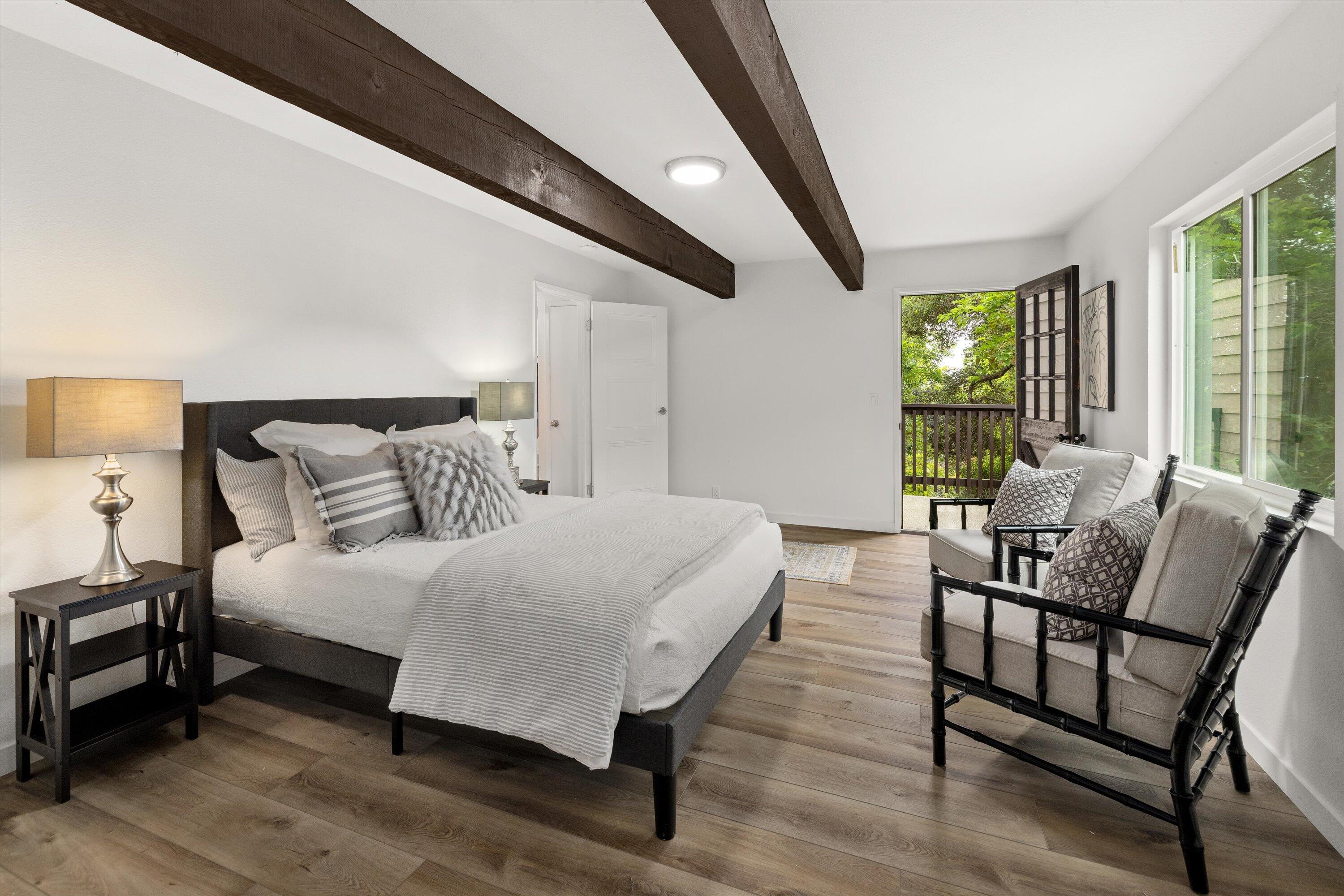 827 Cheltenham Road Santa Barbara, CA 93105 - Photo 27 of 47 a bed room with a bed and a chair