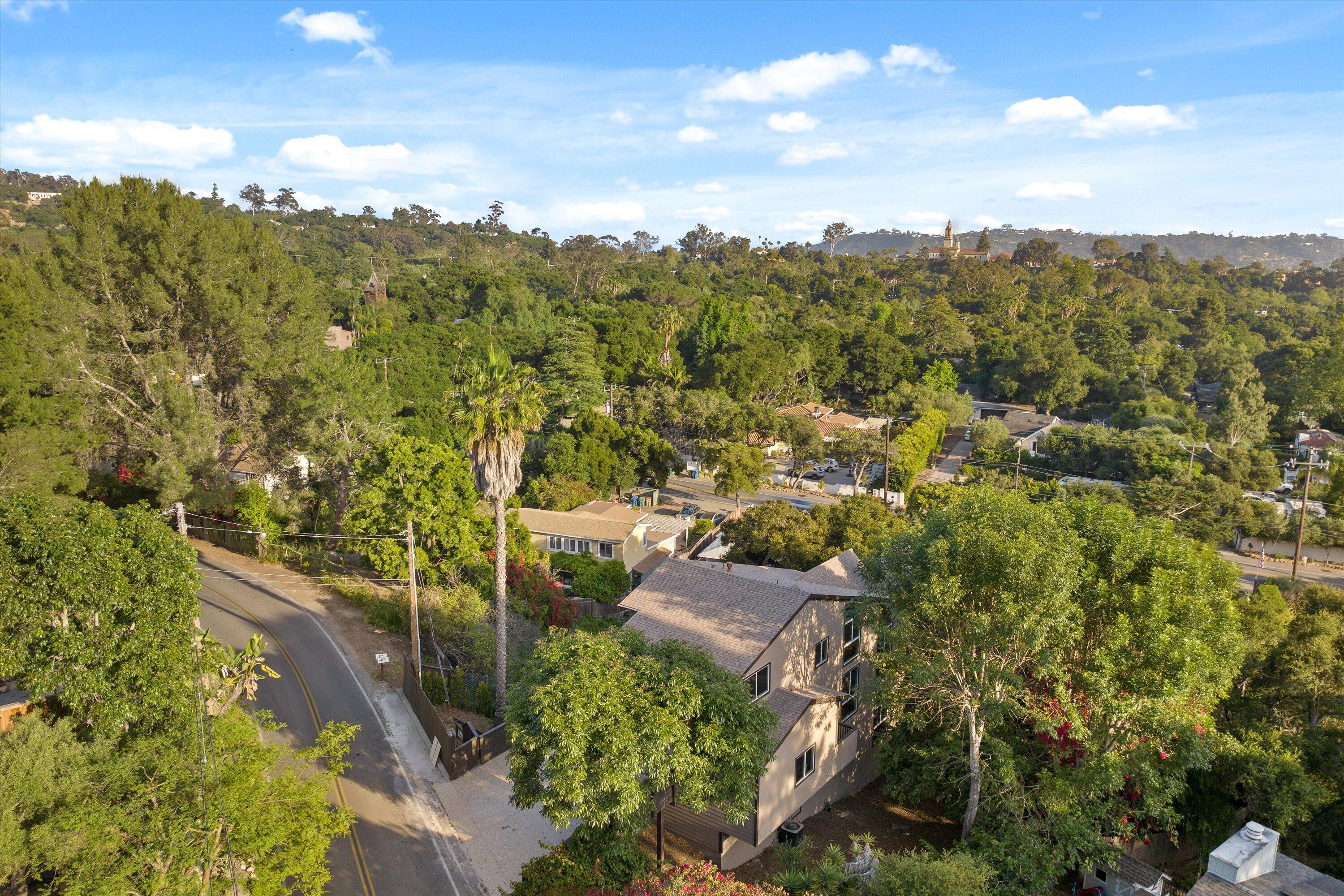 827 Cheltenham Road Santa Barbara, CA 93105 - Photo 42 of 47 a view of a city