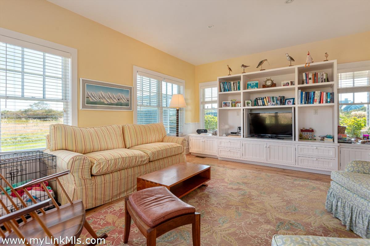 7 North Swift Rock Road Nantucket, MA 02554 - Photo 19 of 30 Gallery Image 19