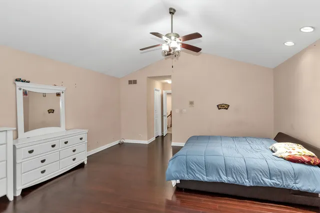 $310,000 | 1273 Dunamon Drive, Bartlett, IL 60103