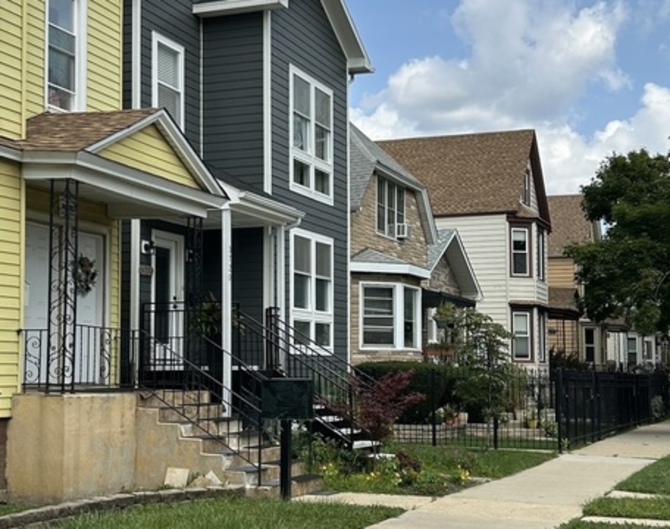 3718 North Spaulding Avenue Chicago, IL 60618 - Photo 3 of 18