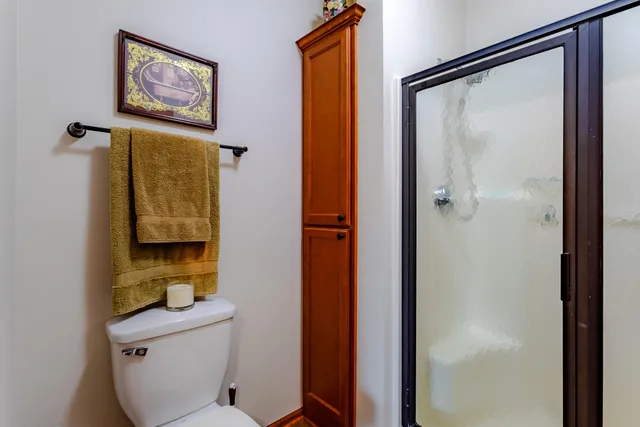 $289,900 | 230 Hilldale Drive, Unit 1108, Hartford, WI 53027