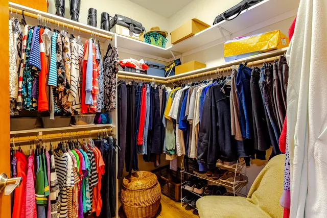 $289,900 | 230 Hilldale Drive, Unit 1108, Hartford, WI 53027