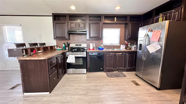 $415,000 | 45 North 3rd Street, Unit 63, Somerset, TX 78069