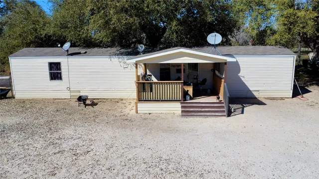 $415,000 | 45 North 3rd Street, Unit 63, Somerset, TX 78069