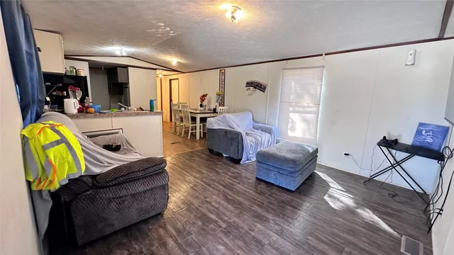 $415,000 | 45 North 3rd Street, Unit 63, Somerset, TX 78069