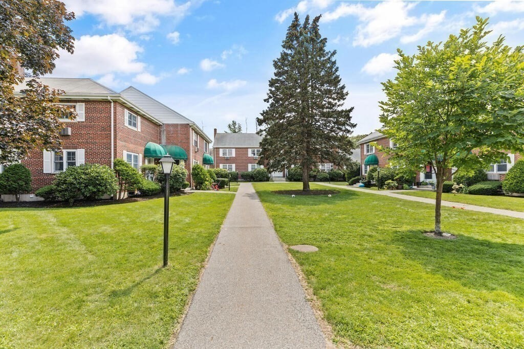 138 Emerson Gardens Road, Unit 138 Lexington, MA 02420 - Photo 16 of 18