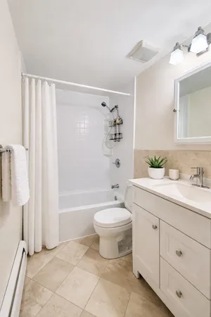 $3,000 | 138 Emerson Gardens Road, Unit 138, Lexington, MA 02420