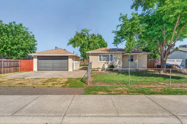 $299,999 | 4349 Olivehurst Avenue, Olivehurst, CA 95961