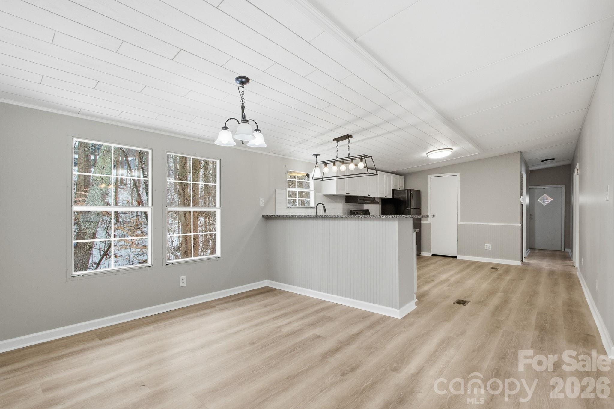 517 Ridgeway Place Southwest Lenoir, NC 28645 - Photo 12 of 38