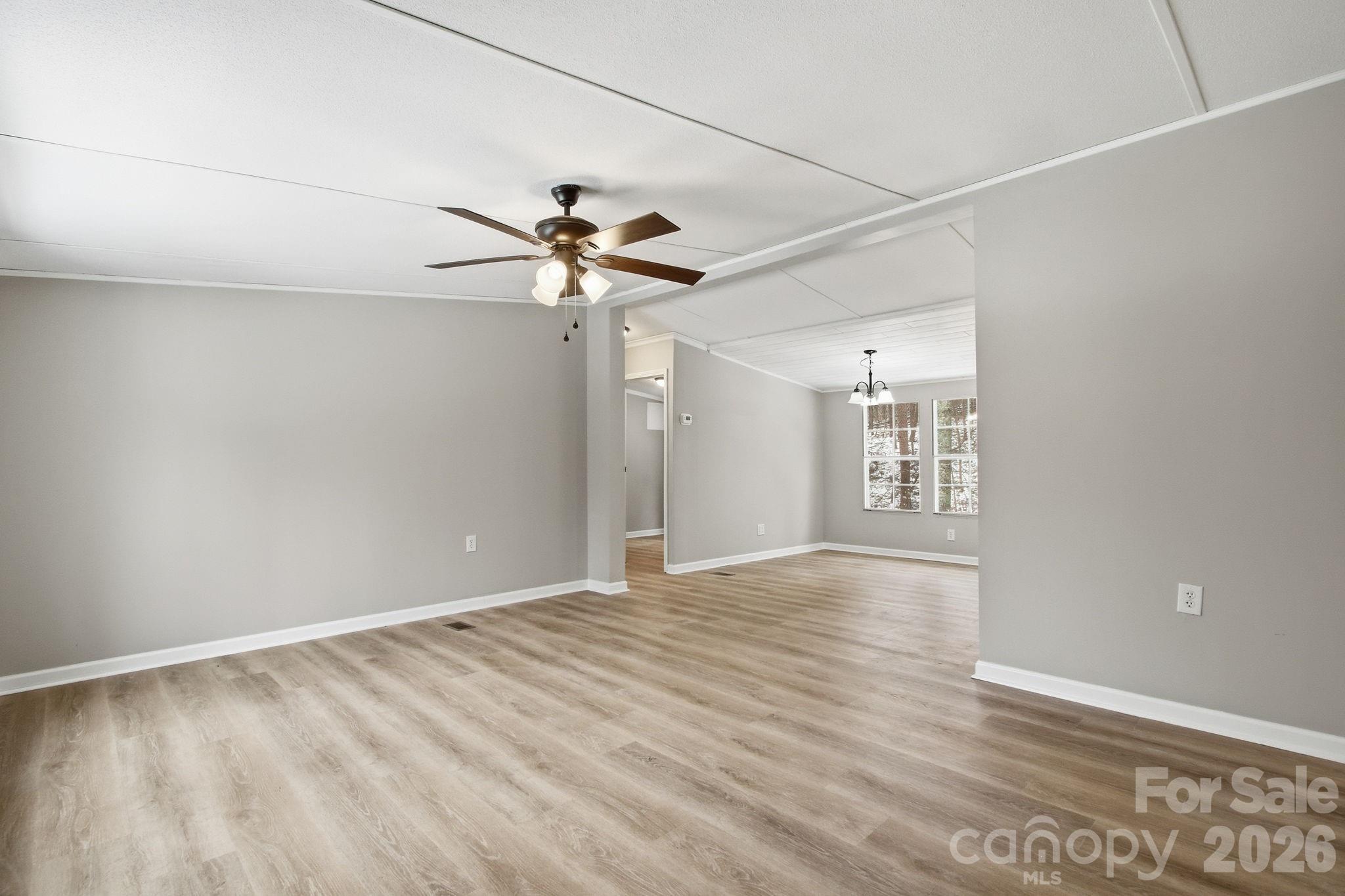 517 Ridgeway Place Southwest Lenoir, NC 28645 - Photo 7 of 38