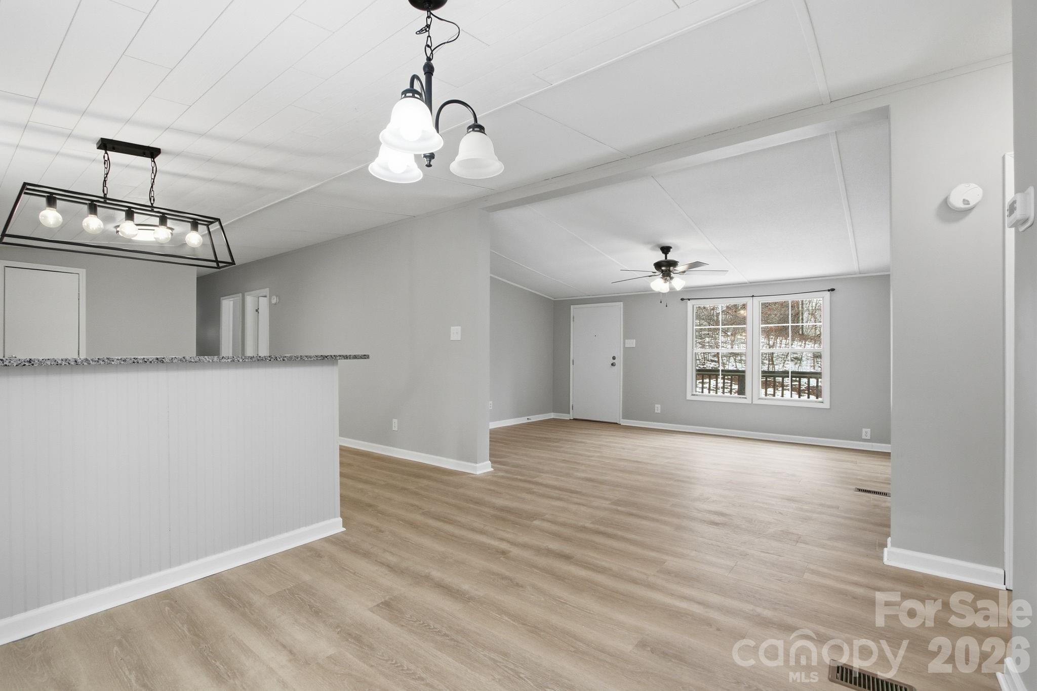 517 Ridgeway Place Southwest Lenoir, NC 28645 - Photo 10 of 38