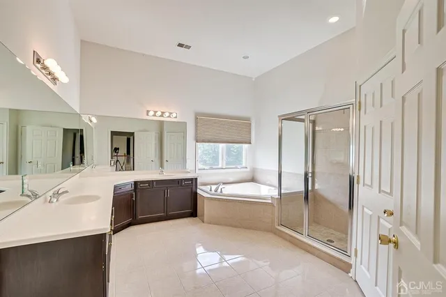 $1,899,900 | 12 Hayduk Drive, Edison, NJ 08820