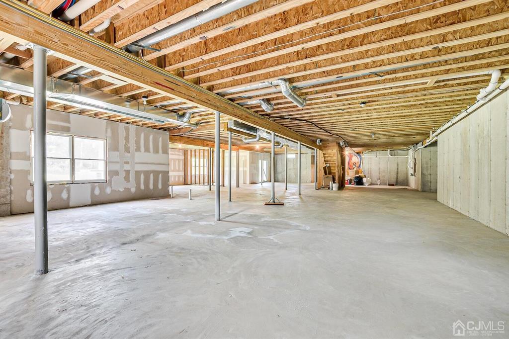 12 Hayduk Drive Edison, NJ 08820 - Photo 58 of 64 a view of an empty room