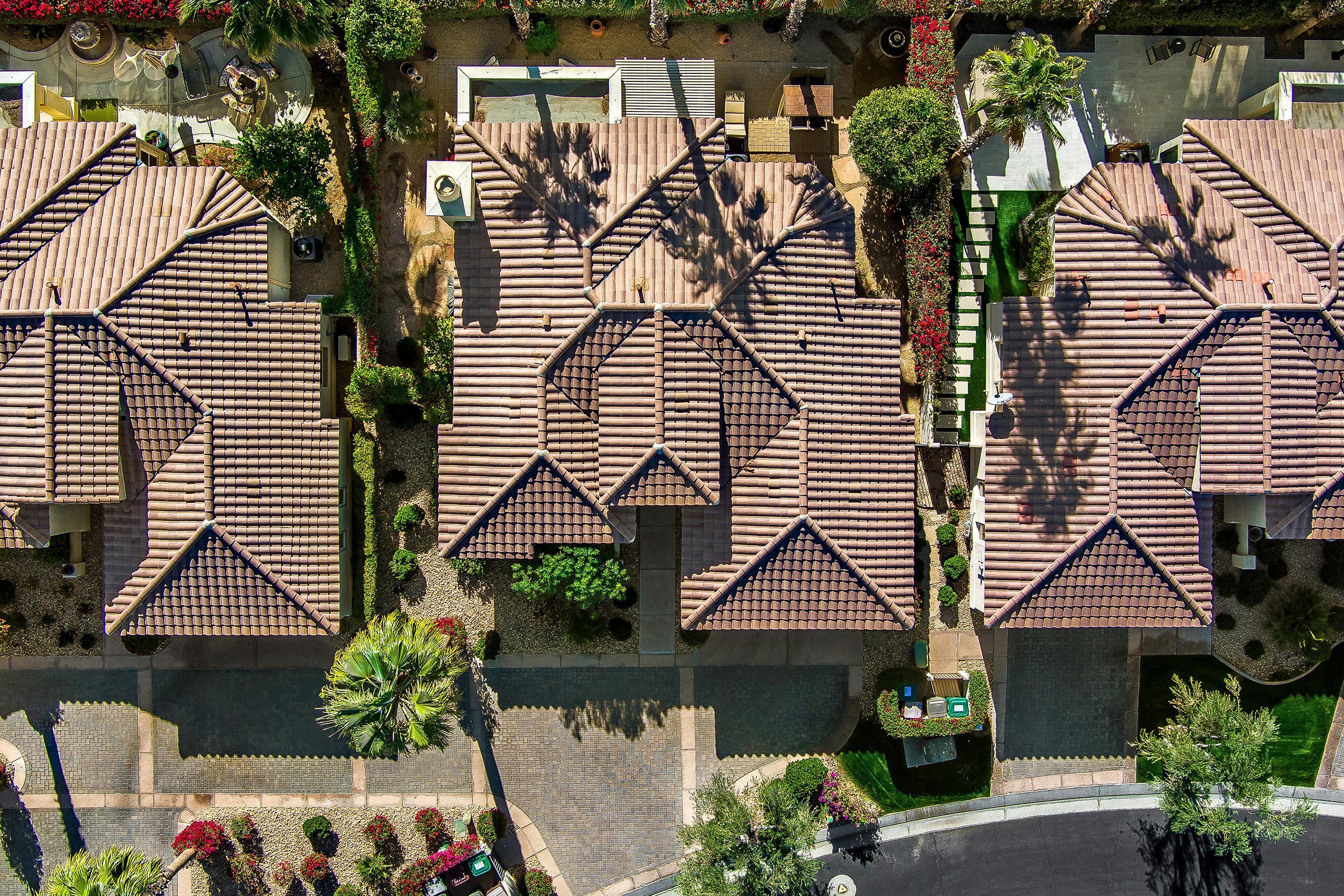 80921 Calle Azul La Quinta, CA 92253 - Photo 29 of 42 a front view of a house