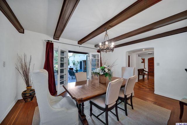 $2,800,000 | 1450 Royal Boulevard, Glendale, CA 91207