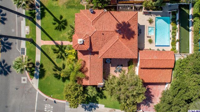 $2,800,000 | 1450 Royal Boulevard, Glendale, CA 91207