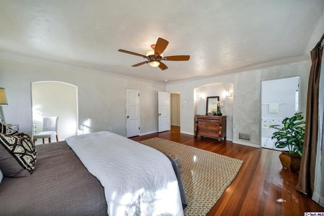 $2,800,000 | 1450 Royal Boulevard, Glendale, CA 91207