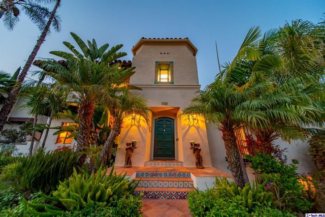 $2,800,000 | 1450 Royal Boulevard, Glendale, CA 91207