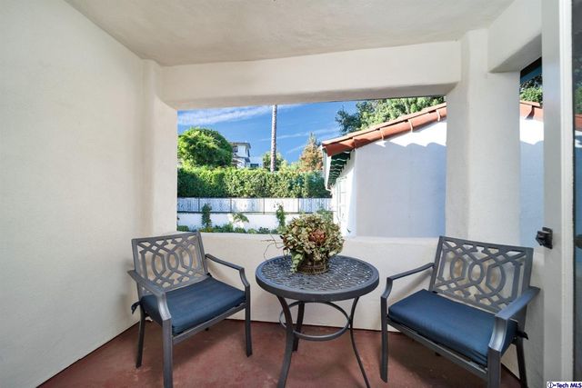 $2,800,000 | 1450 Royal Boulevard, Glendale, CA 91207