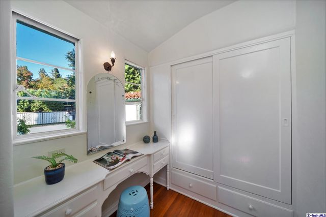 $2,800,000 | 1450 Royal Boulevard, Glendale, CA 91207