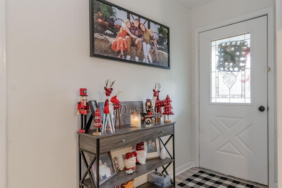 226 Old Justice Road Trion, GA 30753 - Photo 3 of 45 Foyer / Entryway