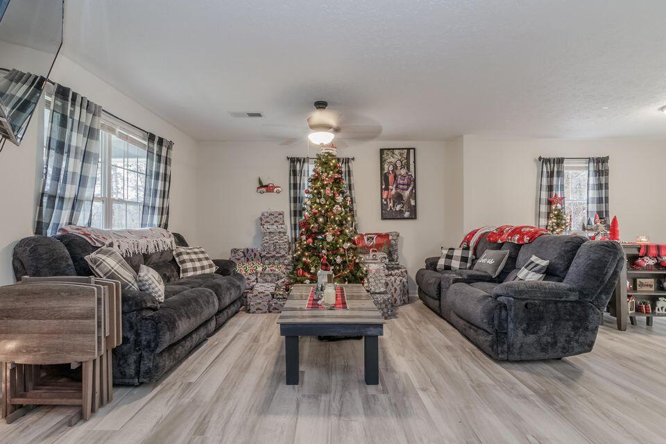 226 Old Justice Road Trion, GA 30753 - Photo 4 of 45 Great Room