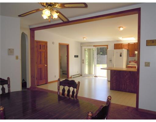 38 Rossmore Road Brunswick, ME 04011 - Photo 15 of 20 Kitchen.