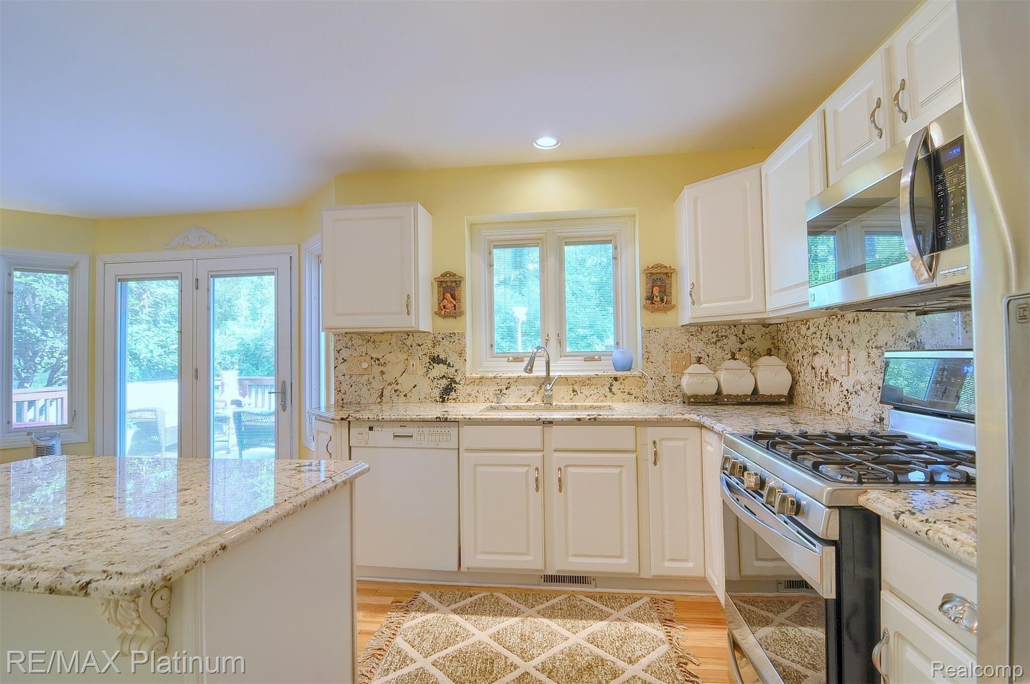 4799 East Clyde Road Howell, MI 48855 - Photo 13 of 38 13-Kitchen 3rd View.jpg