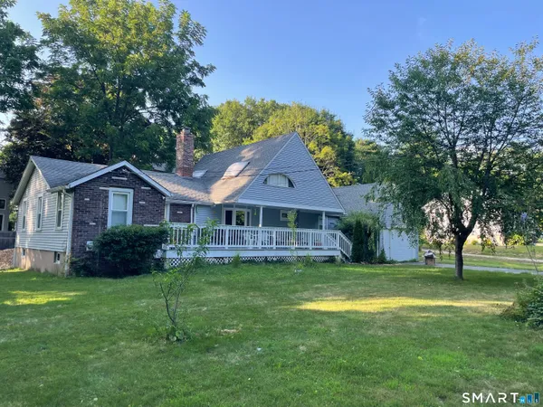 $2,700 | 125 Old Sachems Head Road, Guilford, CT 06437